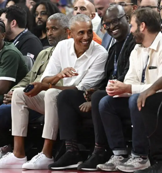 Barack Obama at USA basketball game